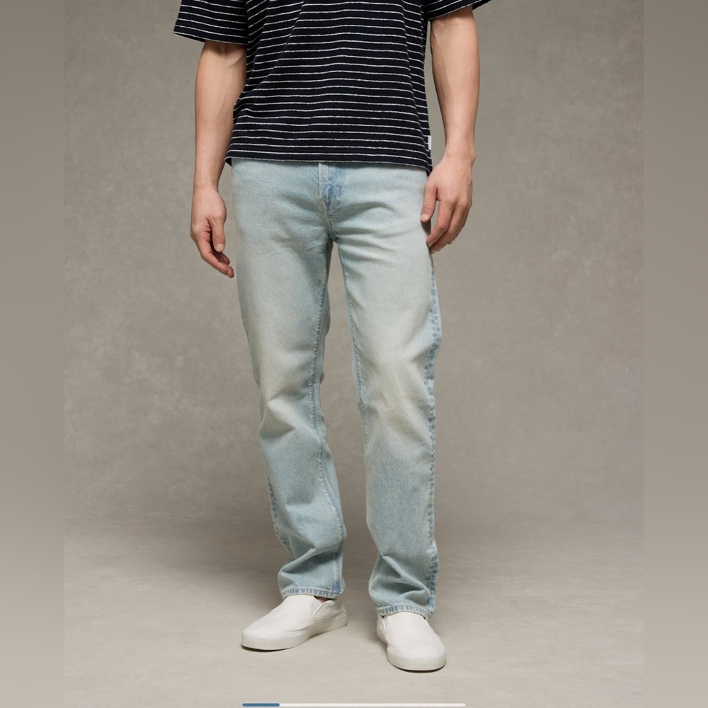 American Eagle Outfitters Men’s EasyFlex Original Straight Jean 33X30